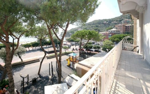 Appartamento sul Lungomare di Recco