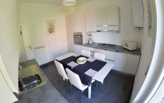 Appartamento con terrazzo a S. Margherita