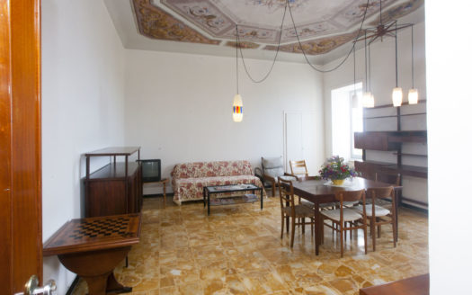 Il Tuo appartamento “nel” mare!