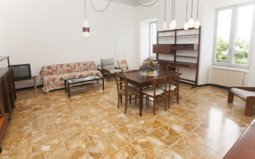 Il Tuo appartamento “nel” mare!