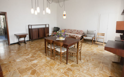 Il Tuo appartamento “nel” mare!