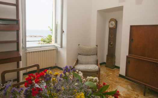 Il Tuo appartamento “nel” mare!