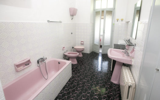 Il Tuo appartamento “nel” mare!