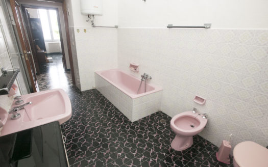 Il Tuo appartamento “nel” mare!