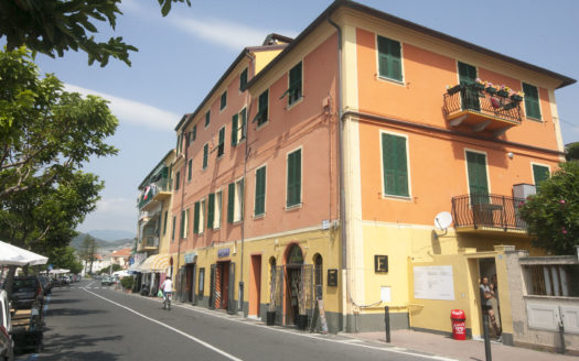 Il Tuo appartamento “nel” mare!