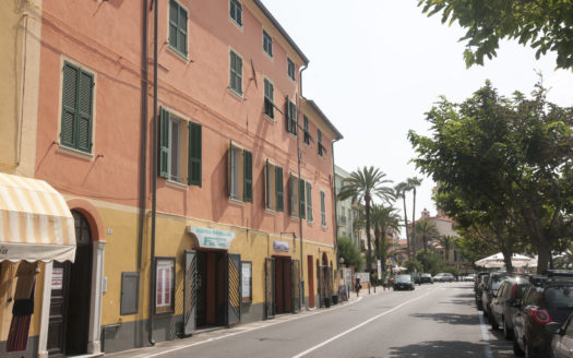 Il Tuo appartamento “nel” mare!