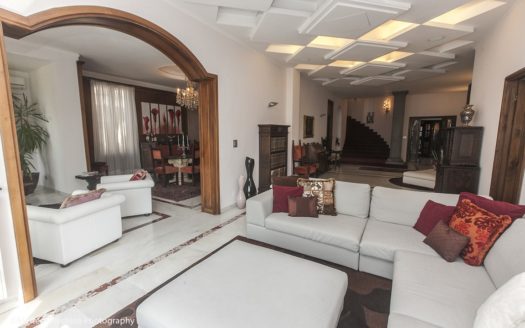 Genova Castelletto, appartamento in Villa