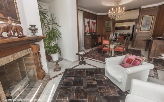 Genova Castelletto, appartamento in Villa