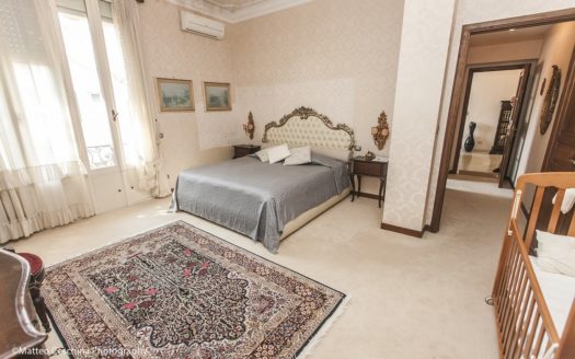Genova Castelletto, appartamento in Villa