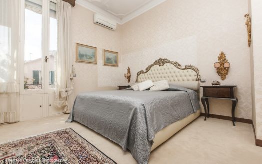 Genova Castelletto, appartamento in Villa