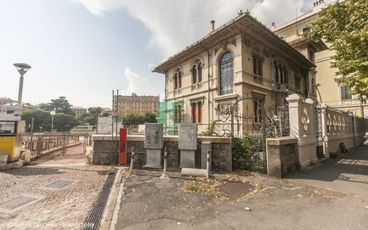 Genova Castelletto, appartamento in Villa