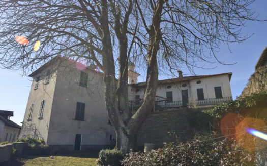 Castello in VENDITA - Pareto Alessandria - Messinalux