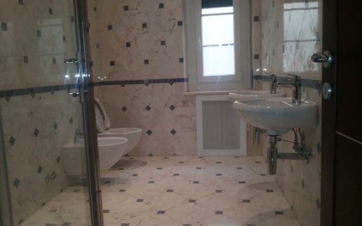 Vero prestigio in Piazza della Vittoria (GE)