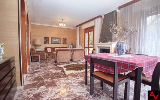 Villa in contesto Privato