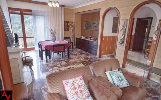 Villa in contesto Privato