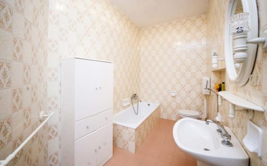 Villa a Vezzi Portio