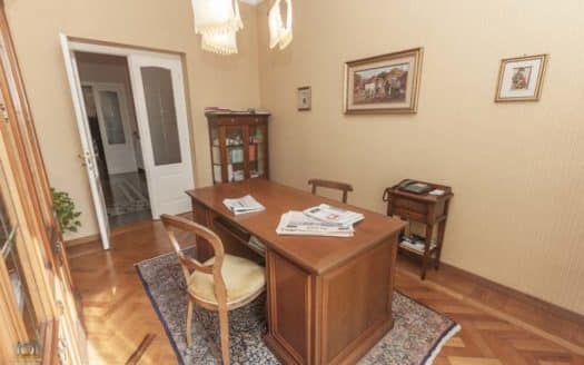 Gioiello in Corso Firenze