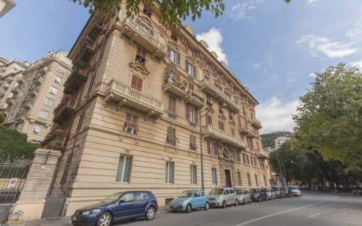 Gioiello in Corso Firenze