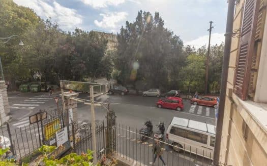 Gioiello in Corso Firenze