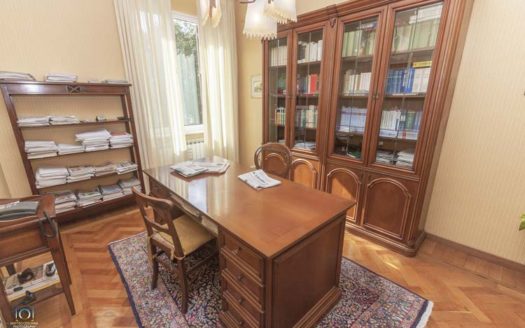 Gioiello in Corso Firenze