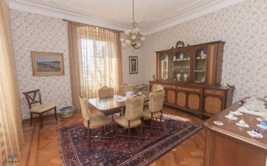 Gioiello in Corso Firenze