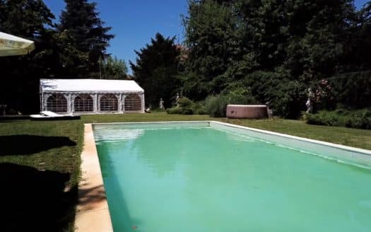 Villa con piscina