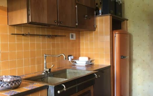 Appartamento di pregio e box.