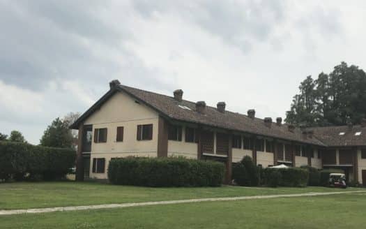 Appartamento di pregio e box.