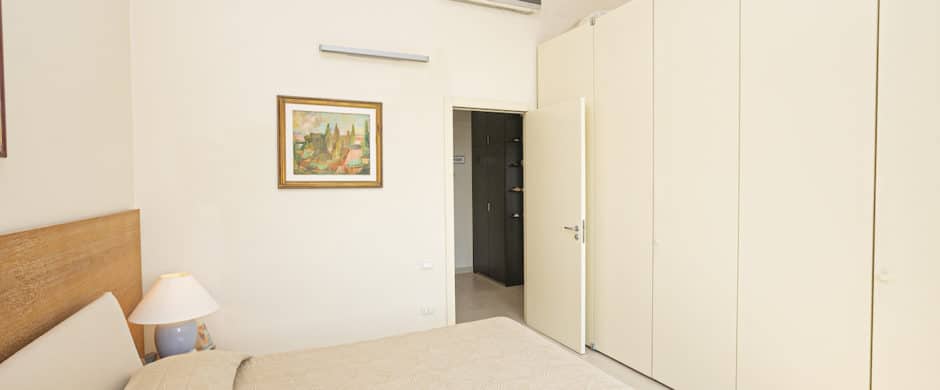 A Genova Pegli, suggestioni da Costa Azzurra per l’appartamento nella Villa Liberty in collina