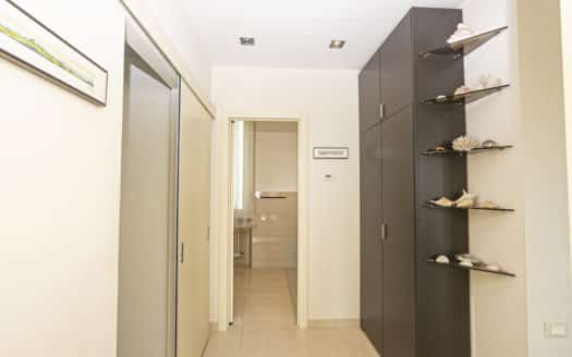 A Genova Pegli, suggestioni da Costa Azzurra per l’appartamento nella Villa Liberty in collina