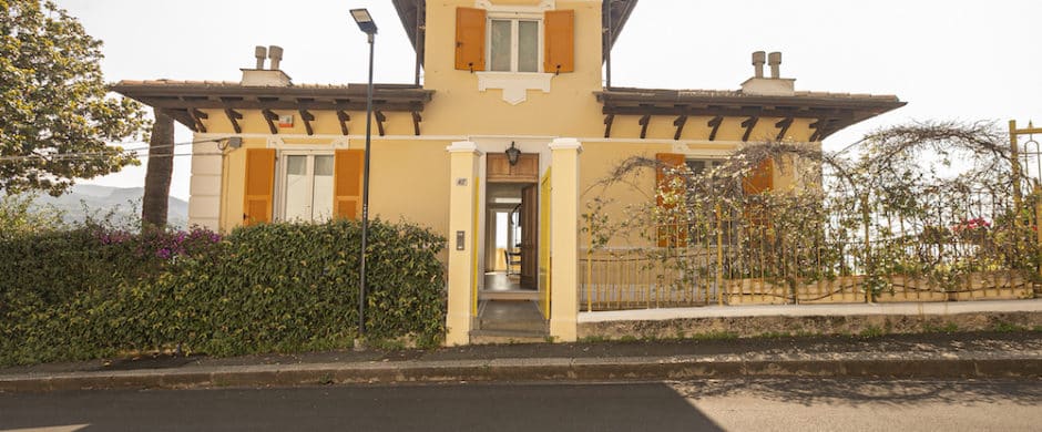 A Genova Pegli, suggestioni da Costa Azzurra per l’appartamento nella Villa Liberty in collina