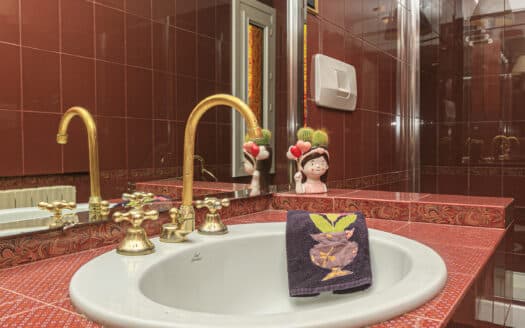 Il Paradiso sopra il Mare: Esclusivo Appartamento di Lusso in Villa Liberty a Genova Pegli